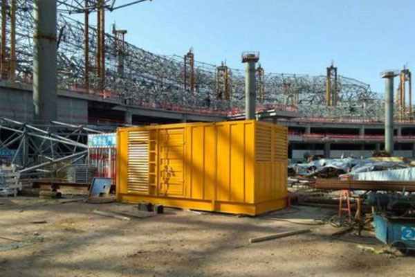 辽中发电机出租如何判断空气滤清器是否需要更换？